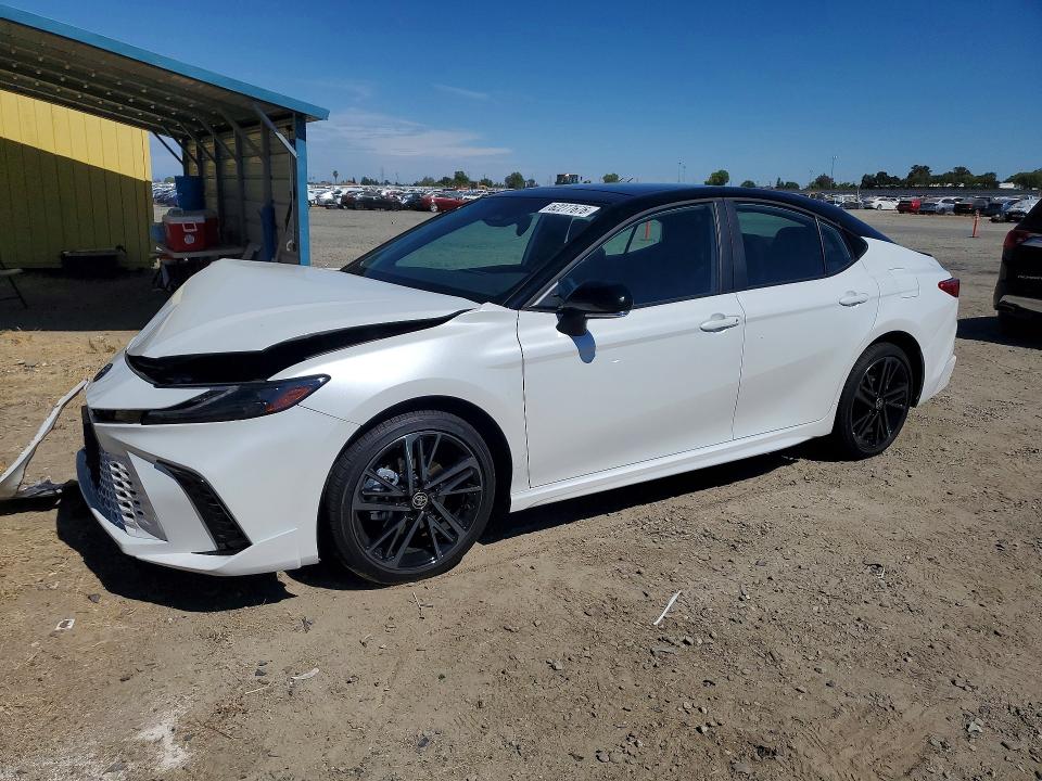 TOYOTA CAMRY 2026 with VIN 4T1DAACK1TU264032 - Photo from auction
