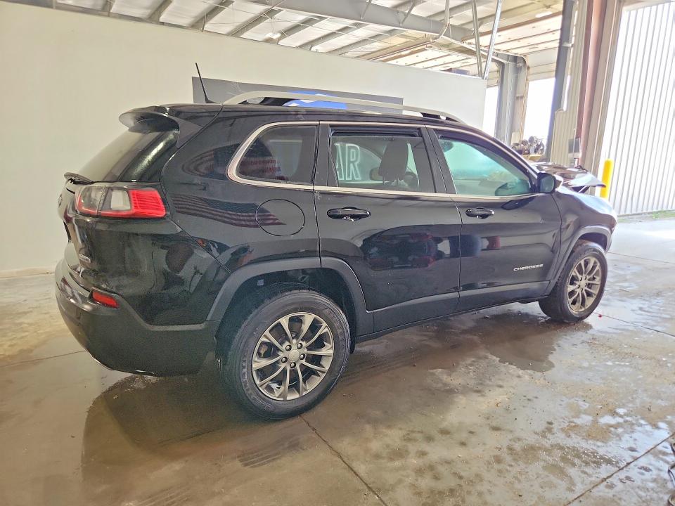 Photo 3 from auction – 2021 JEEP CHEROKEE with VIN 1C4PJMMX1MD141457