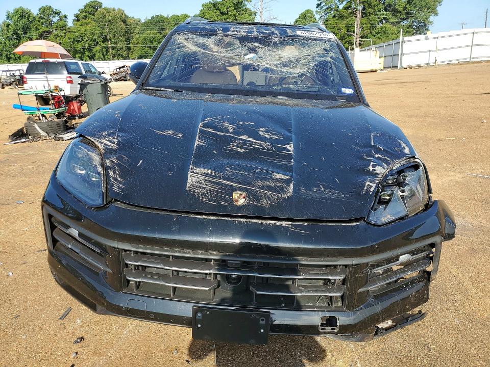 Фото 5 с аукциона – 2026 PORSCHE CAYENNE с VIN WP1AN2AY9TDA20037