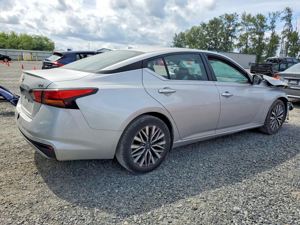 Photo 3 from auction – 2024 NISSAN ALTIMA with VIN 1N4BL4DV3RN404722