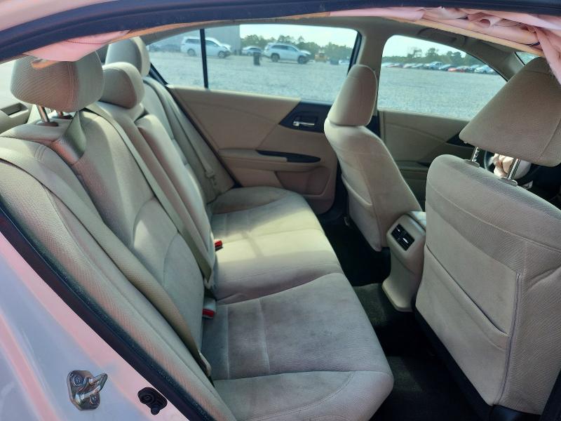 Photo 10 from auction – 2015 HONDA ACCORD with VIN 1HGCR2F77FA012749