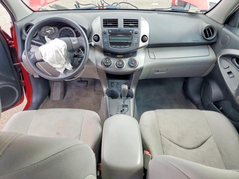 Photo 8 from auction – 2009 TOYOTA RAV4 with VIN JTMBF33V29D012401