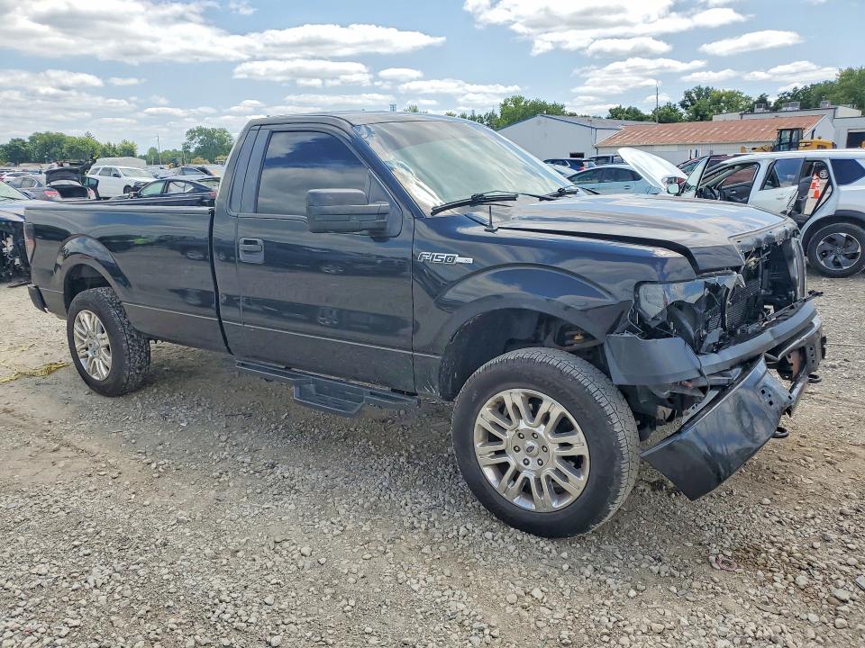 Photo 4 from auction – 2013 FORD F150 with VIN 1FTNF1CF1DKD87582
