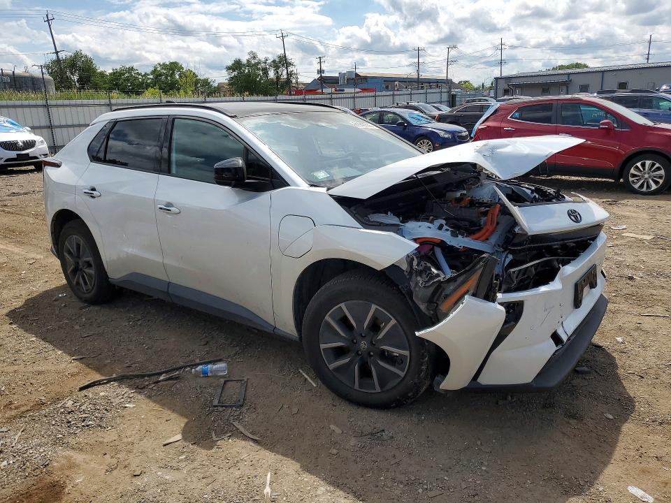 Photo 4 from auction – 2026 TOYOTA BZ with VIN JTMBDAFB5TA003955