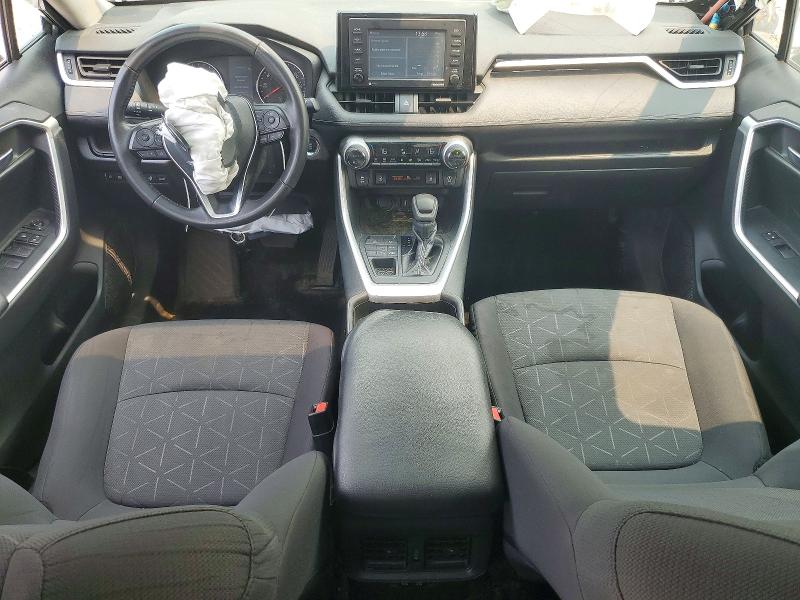 Photo 8 from auction – 2020 TOYOTA RAV4 with VIN 2T3P1RFV5LC139884