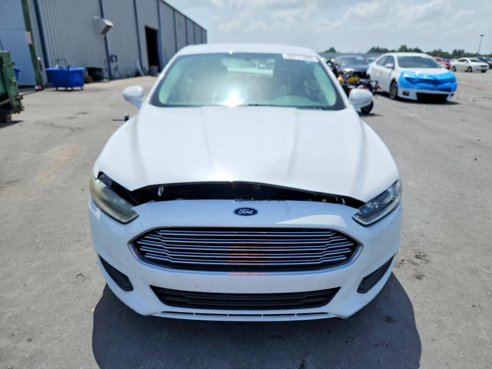 Photo 5 from auction – 2016 FORD FUSION with VIN 1FA6P0H71G5135417