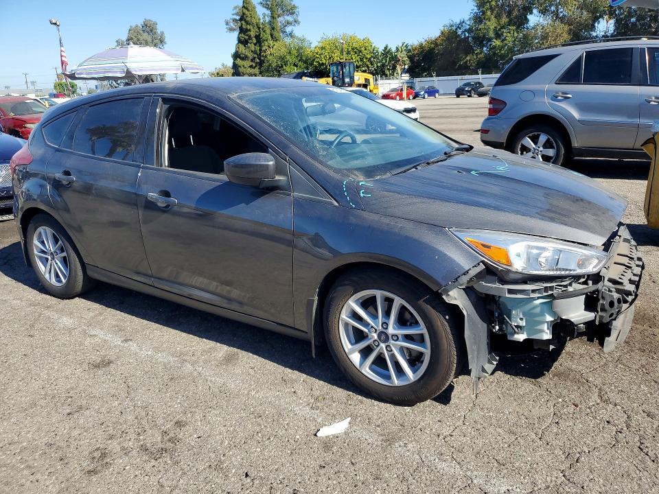 Photo 4 from auction – 2018 FORD FOCUS with VIN 1FADP3K29JL241297