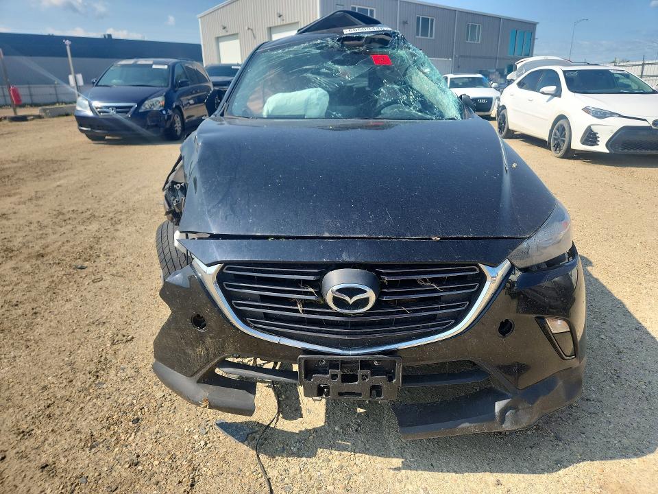 Фото 5 с аукциона – 2021 MAZDA CX-3 с VIN JM1DKFC70M1514048