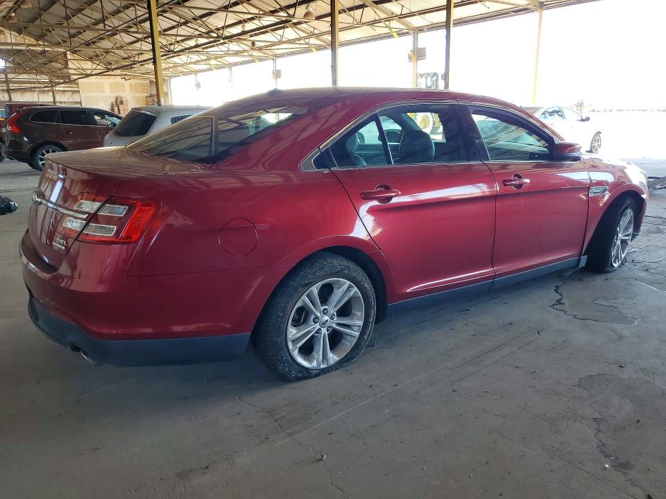 Photo 3 from auction – 2016 FORD TAURUS with VIN 1FAHP2E83GG109794