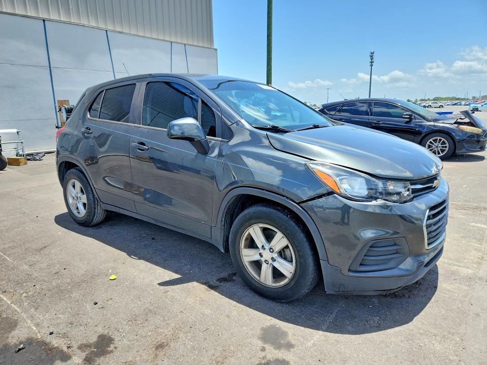 Zdjęcie 4 z aukcji – 2019 CHEVROLET TRAX z VIN 3GNCJKSB8KL350204