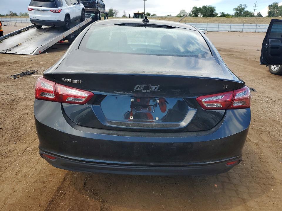 Photo 6 from auction – 2021 CHEVROLET MALIBU with VIN 1G1ZD5ST0MF046472