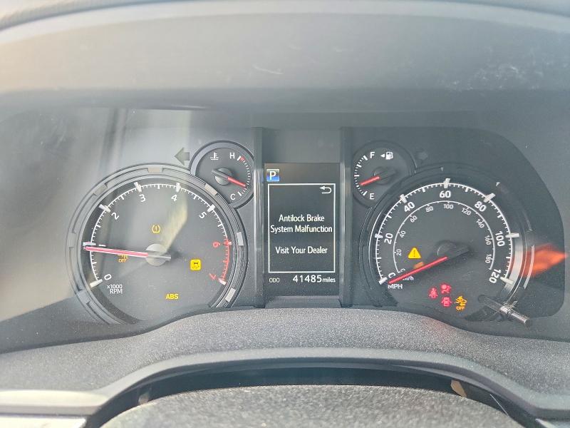 Снимка 9 от търг – 2022 TOYOTA 4RUNNER с VIN JTENU5JR9N5986302