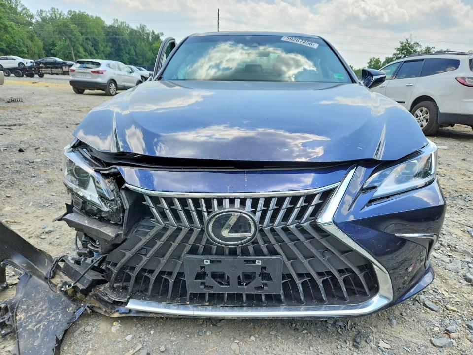 Photo 5 from auction – 2025 LEXUS ES 300H with VIN 58ADA1C16SU075276