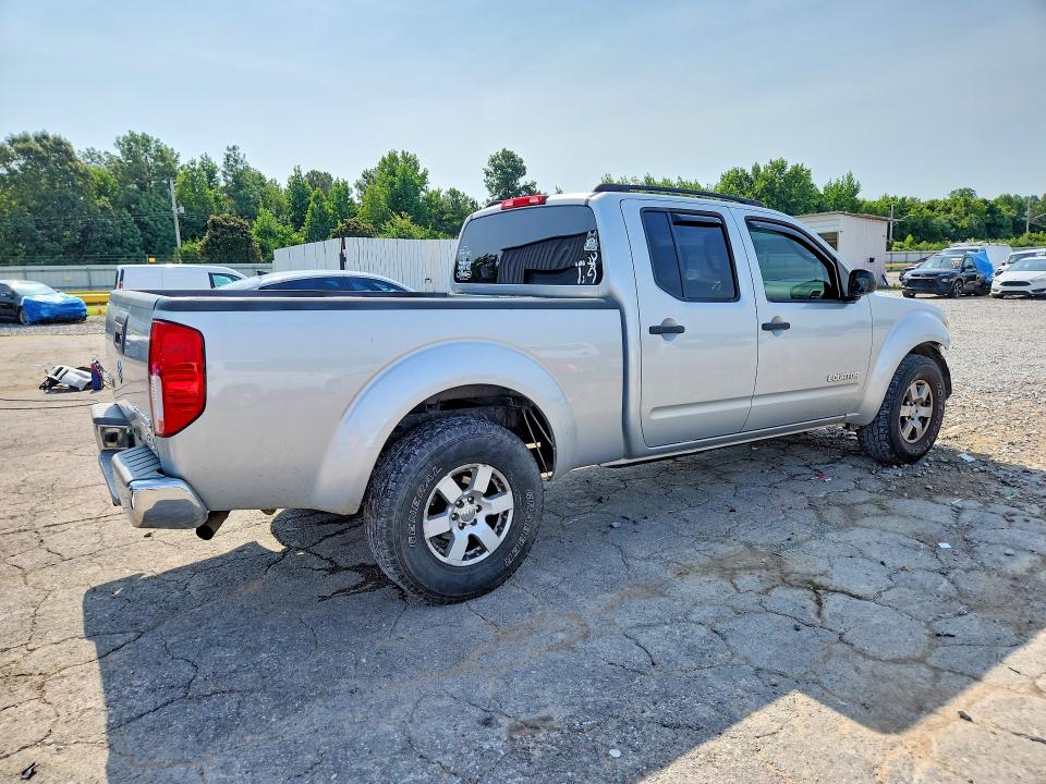 Photo 3 from auction – 2011 SUZUKI EQUATOR with VIN 5Z61D0FV9BC433847