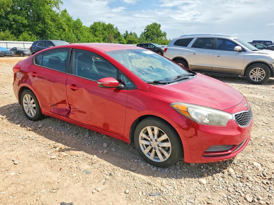 Photo 4 from auction – 2016 KIA FORTE with VIN KNAFX4A65G5462046