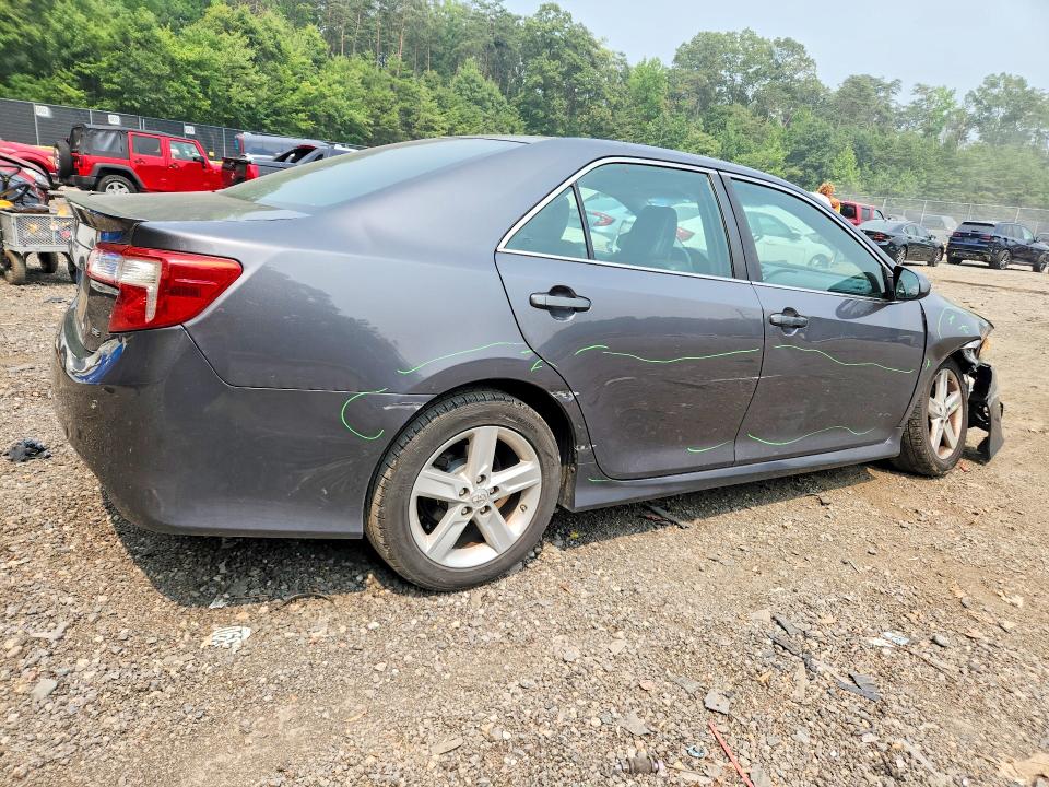 Photo 3 from auction – 2014 TOYOTA CAMRY with VIN 4T1BF1FK6EU428611