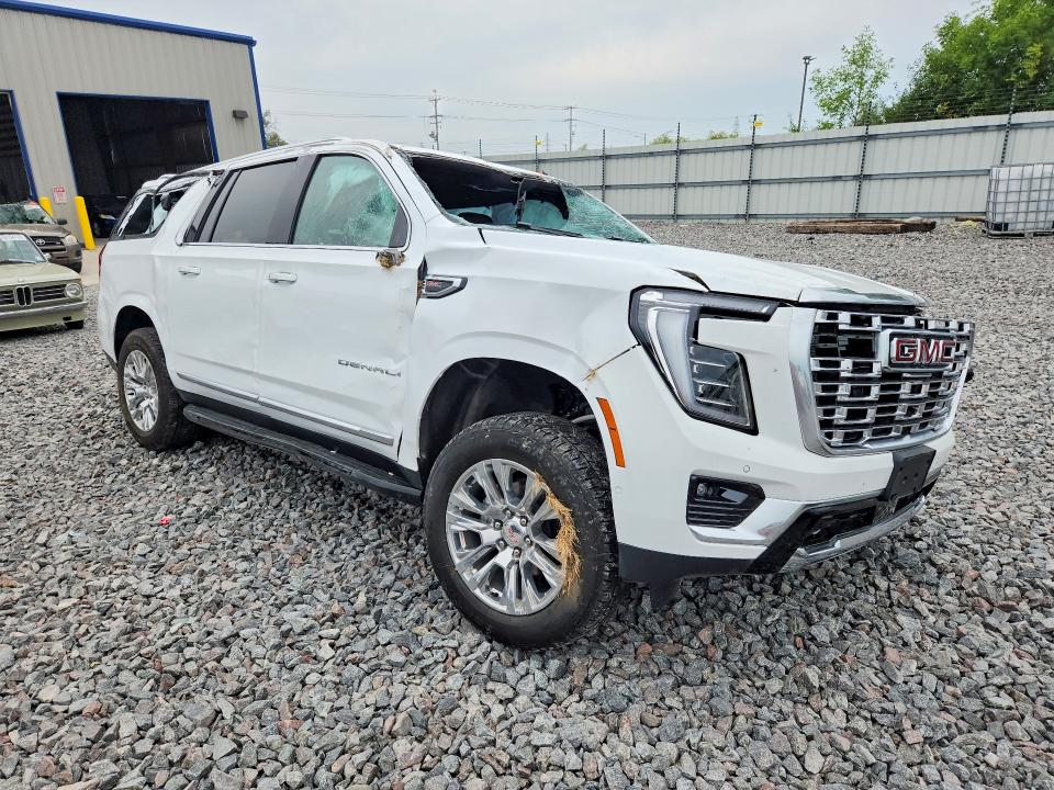 Снимка 4 от търг – 2026 GMC YUKON XL с VIN 1GKS2JKL7TR100214