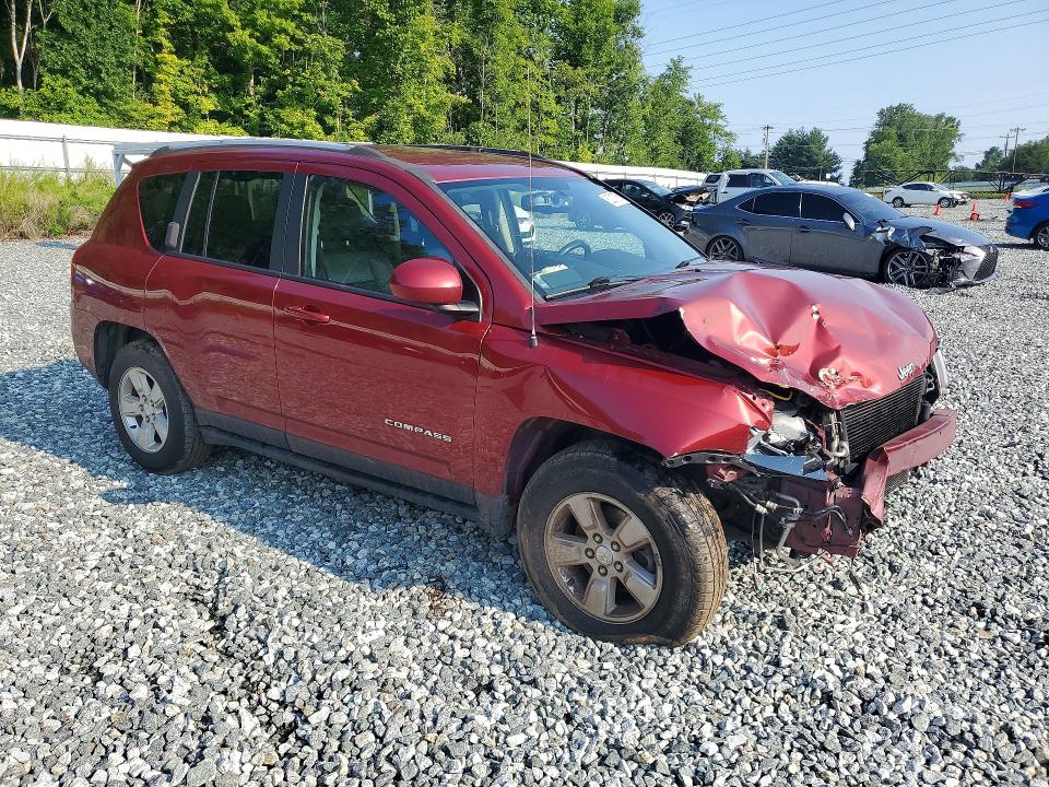 Photo 4 from auction – 2017 JEEP COMPASS with VIN 1C4NJCEB7HD160301