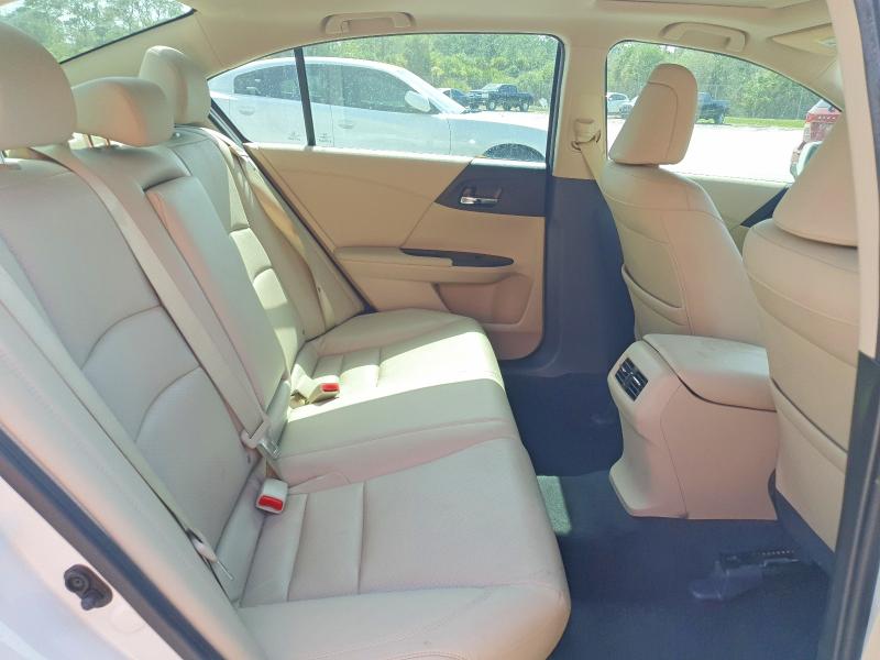 Photo 10 from auction – 2015 HONDA ACCORD with VIN 1HGCR2F89FA179848