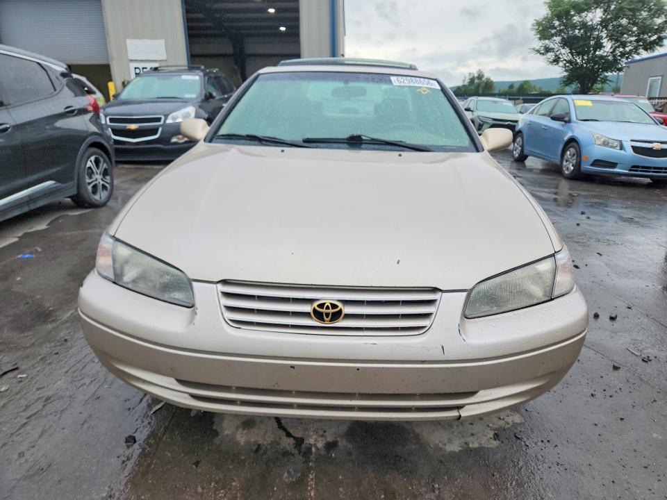 Photo 5 from auction – 1997 TOYOTA CAMRY with VIN 4T1BF22K0VU008578