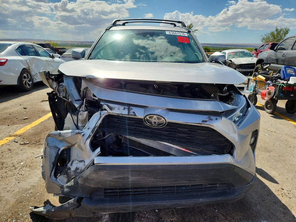 Photo 5 from auction – 2021 TOYOTA RAV4 with VIN 2T3A1RFVXMC236831