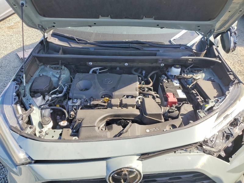 Photo 12 from auction – 2023 TOYOTA RAV4 with VIN JTMC1RFV5PD106156