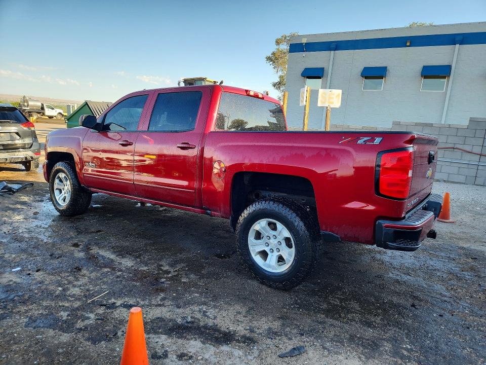 Photo 2 from auction – 2018 CHEVROLET SILVERADO with VIN 3GCUKREC4JG624707