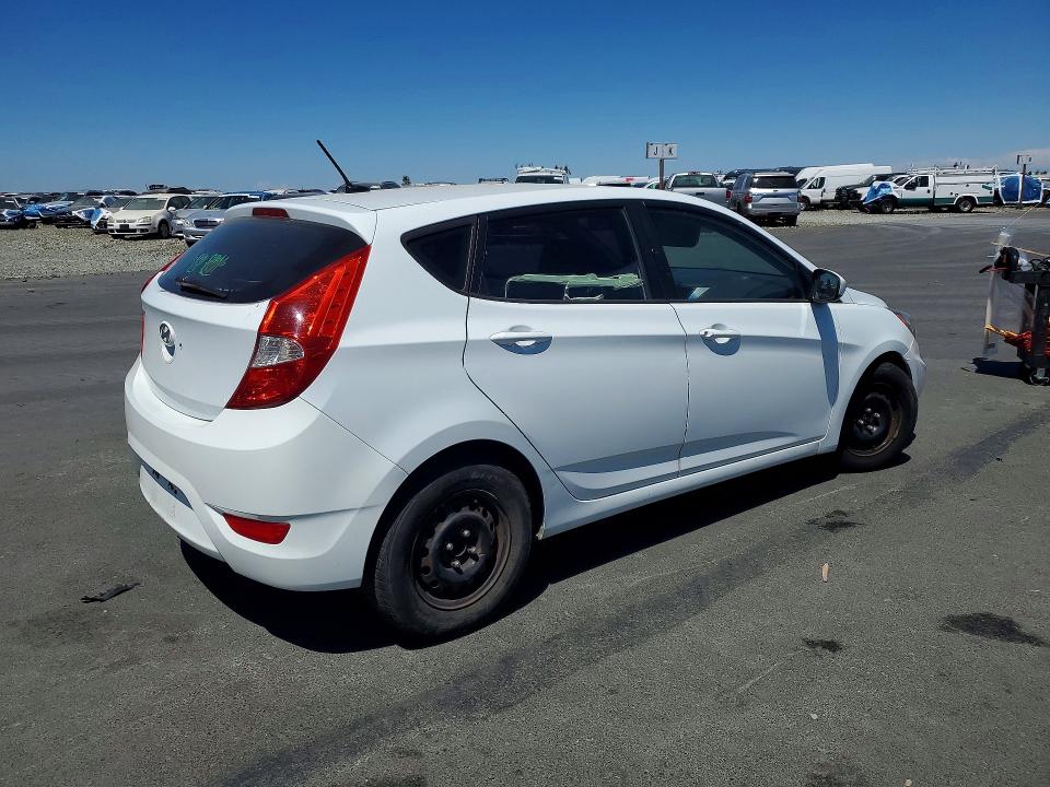 Photo 3 from auction – 2013 HYUNDAI ACCENT with VIN KMHCT5AE2DU138189