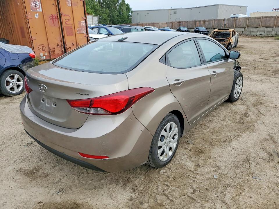 Photo 3 from auction – 2016 HYUNDAI ELANTRA with VIN 5NPDH4AE5GH795748