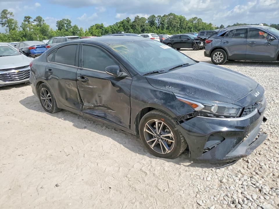 Photo 4 from auction – 2022 KIA FORTE with VIN 3KPF24AD3NE438717
