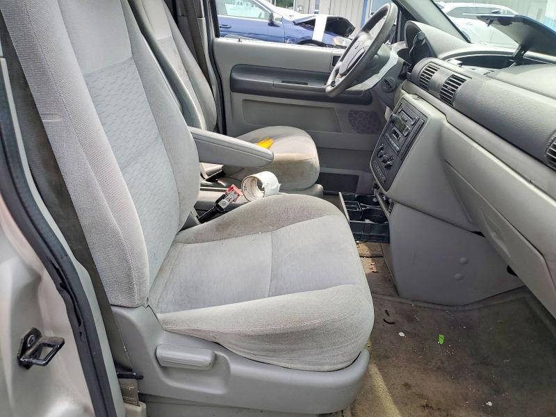 Photo 7 from auction – 2005 FORD FREESTAR with VIN 2FMDA516X5BA32244