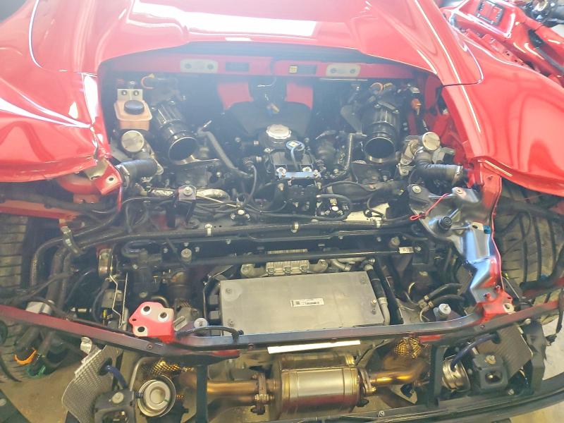 Photo 11 from auction – 2022 FERRARI F8 SPIDER with VIN ZFF93LMA1N0276411