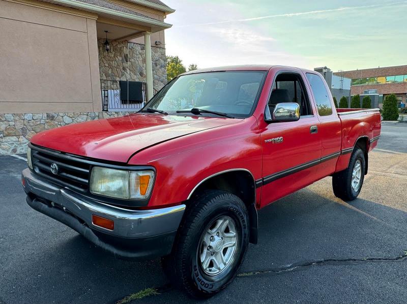 1998 TOYOTA T100