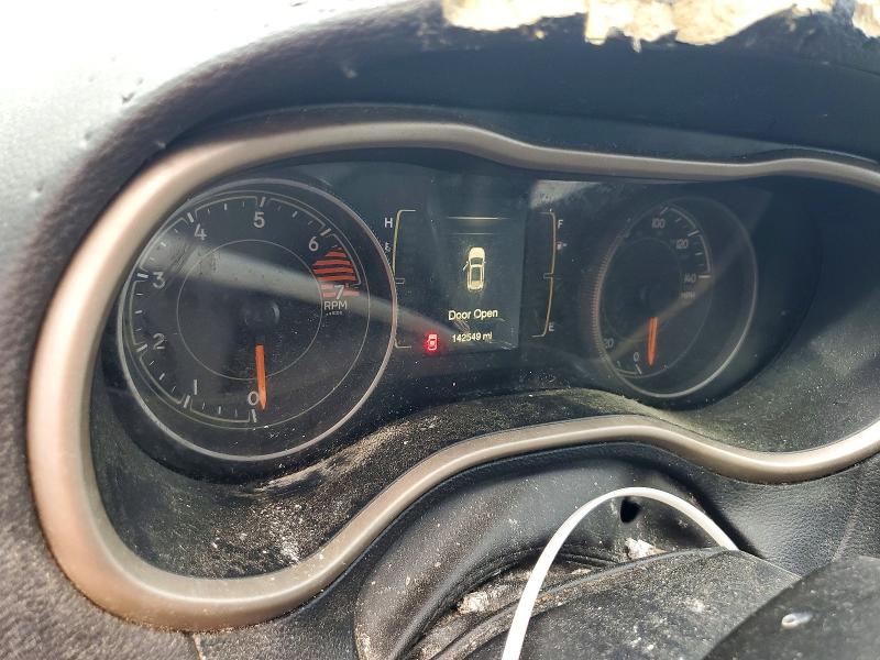 Photo 9 from auction – 2017 JEEP CHEROKEE with VIN 1C4PJMCB1HW609025
