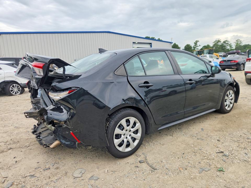 Photo 3 from auction – 2022 TOYOTA COROLLA with VIN 5YFEPMAE4NP381819