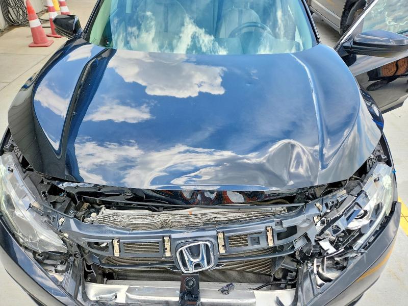 Photo 11 from auction – 2016 HONDA CIVIC with VIN 19XFC1F75GE038269