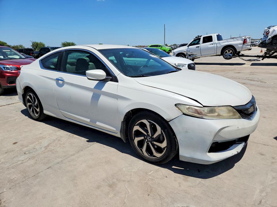Photo 4 from auction – 2016 HONDA ACCORD with VIN 1HGCT1B39GA005656