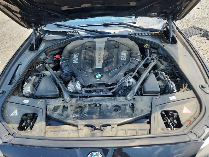صورة رقم 11 من المزاد - 2016 BMW 550 مع VIN WBAKN9C54GD962047