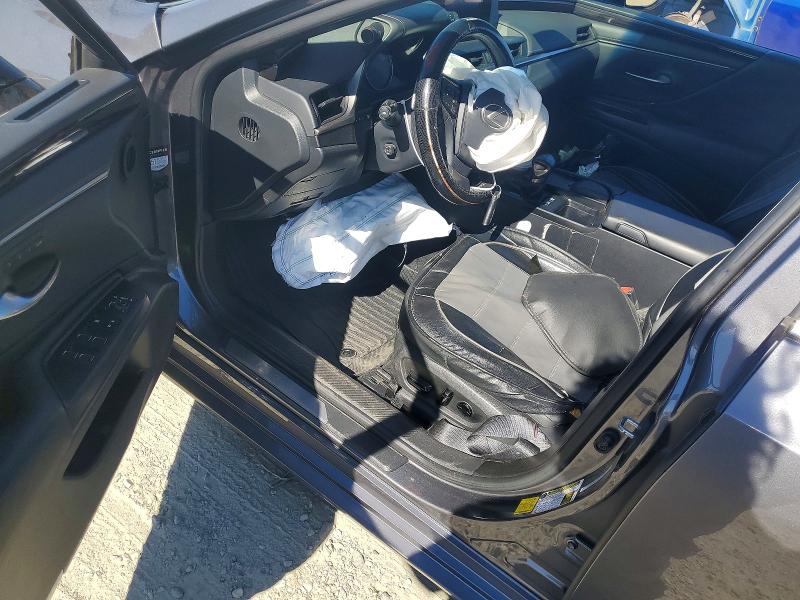 Zdjęcie 8 z aukcji – 2021 LEXUS ES z VIN 58ADA1C12MU005888
