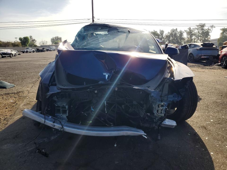 Photo 5 from auction – 2025 TESLA MODEL 3 with VIN 5YJ3E1EAXSF083138