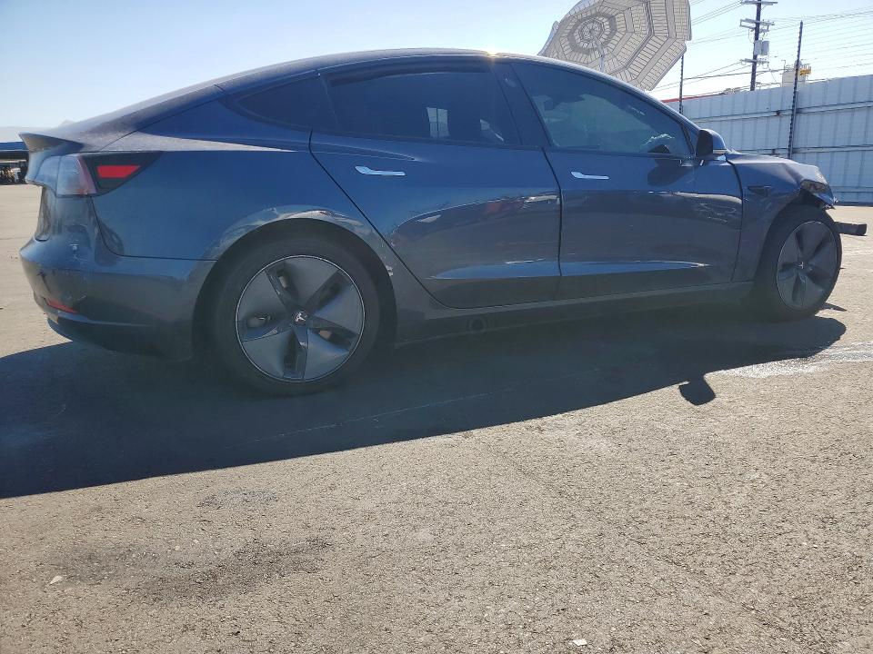 Photo 3 from auction – 2018 TESLA MODEL 3 with VIN 5YJ3E1EA0JF014182