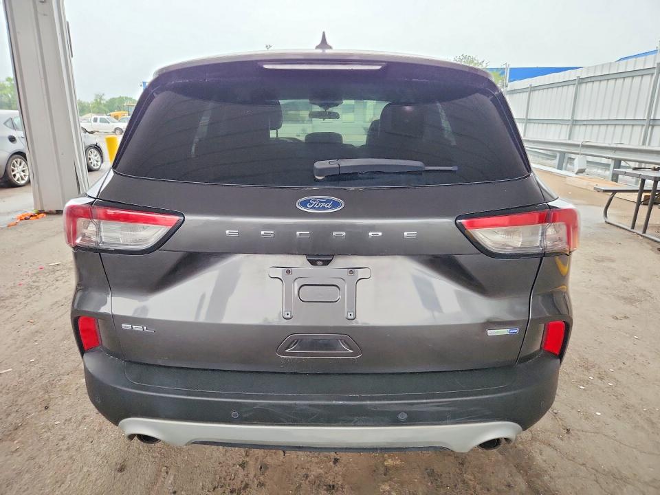 Photo 6 from auction – 2020 FORD ESCAPE with VIN 1FMCU9H6XLUC40907