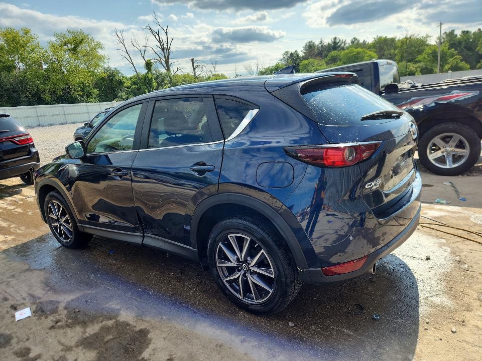 Photo 2 from auction – 2018 MAZDA CX-5 with VIN JM3KFBCM1J0458298