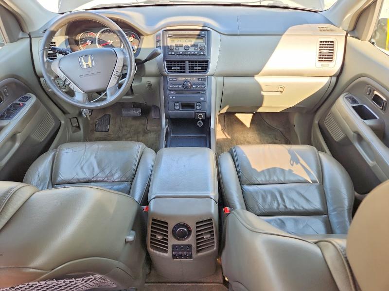 Photo 8 from auction – 2006 HONDA PILOT with VIN 5FNYF18656B024451