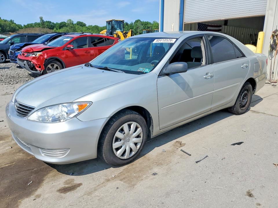 TOYOTA CAMRY 2005 with VIN 4T1BE32K35U057007 - Photo from auction