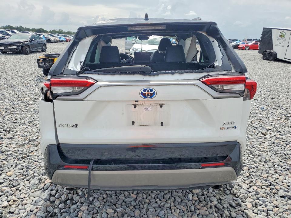 Photo 6 from auction – 2023 TOYOTA RAV4 with VIN 2T3E6RFV2PW046544