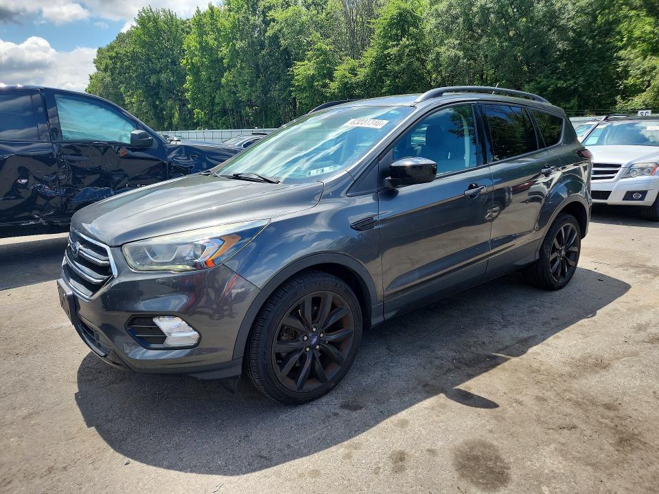 FORD ESCAPE 2018 with VIN 1FMCU9GD3JUA59709 - Photo from auction