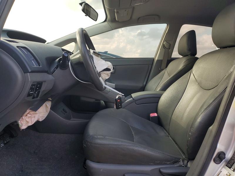 Photo 7 from auction – 2011 TOYOTA PRIUS with VIN JTDKN3DU3B5328124