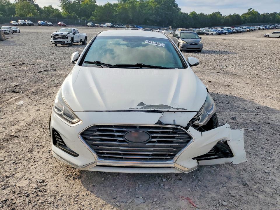 Photo 5 from auction – 2018 HYUNDAI SONATA with VIN 5NPE34AF3JH629683