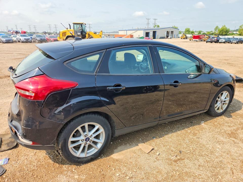 Foto 3 de la subasta – 2018 FORD FOCUS con VIN 1FADP3K27JL315199